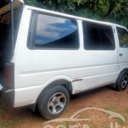 NISSAN VANETTE 1990