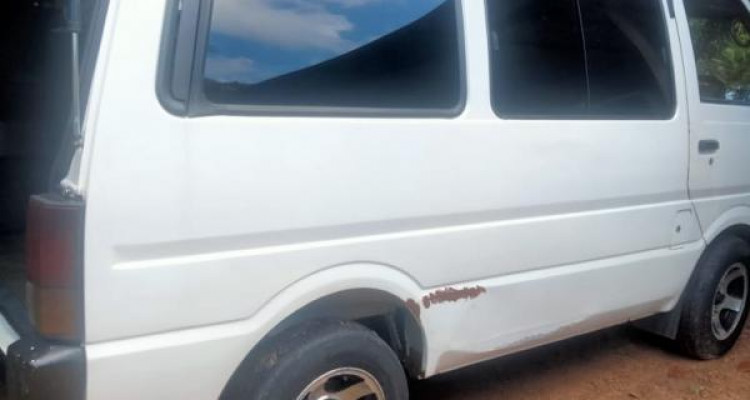 NISSAN VANETTE 1990