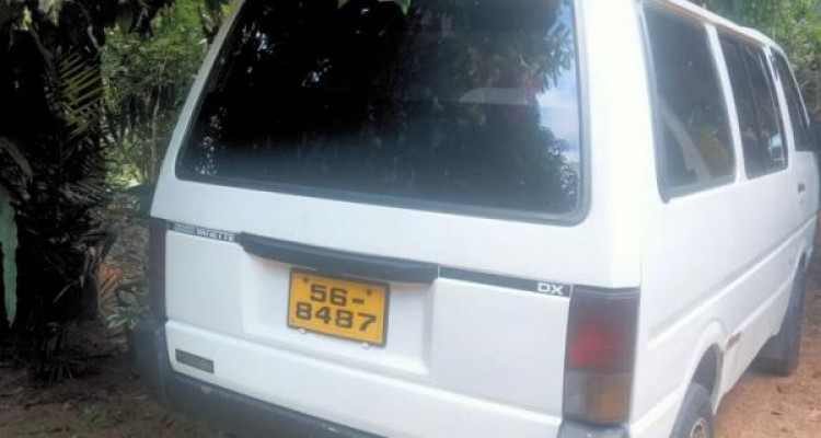 NISSAN VANETTE 1990