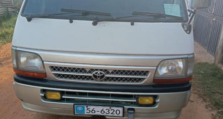TOYOTA HIACE 1990