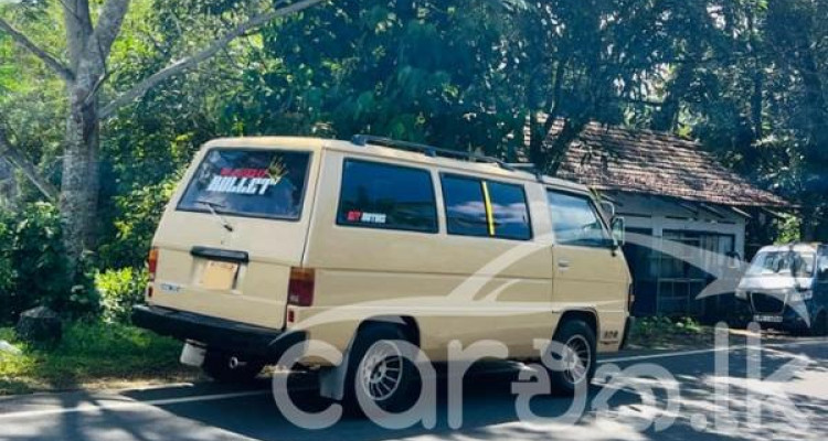 MITSUBISHI L300 1984