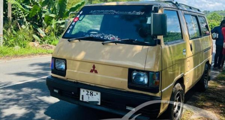 MITSUBISHI L300 1984