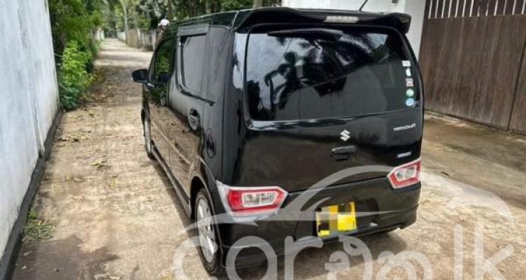 SUZUKI WAGON R FZ 2017