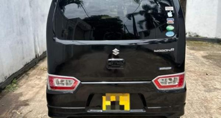 SUZUKI WAGON R FZ 2017