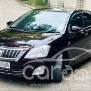 TOYOTA PREMIO 2013