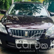 TOYOTA PREMIO 2013