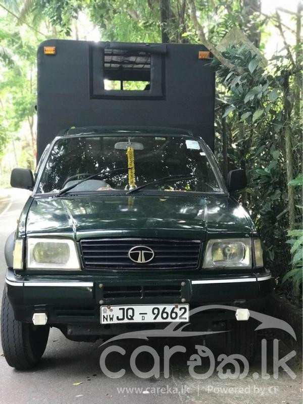 TATA 207 2004