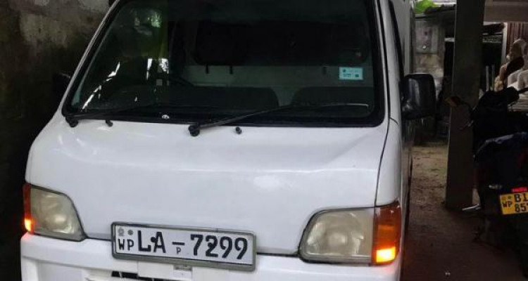 SUBARU SAMBAR 2001