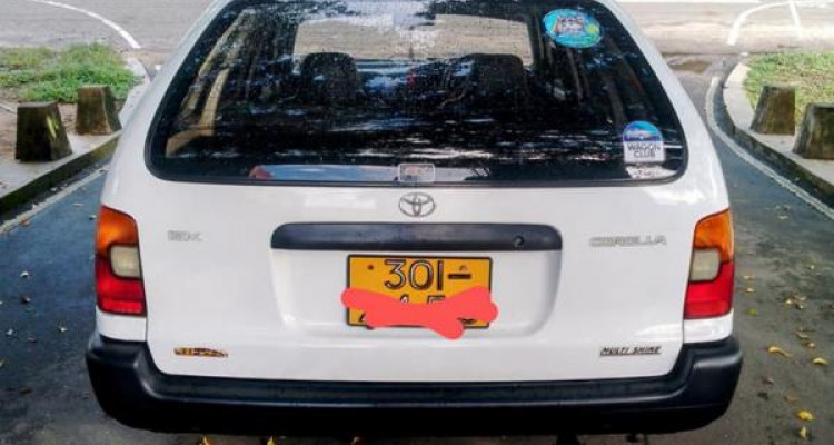 TOYOTA COROLLA EE103 1996