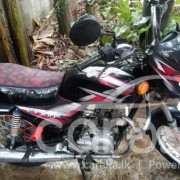 BAJAJ CT100 2004