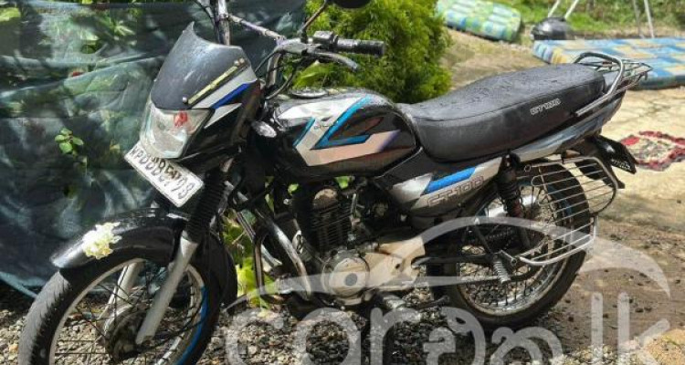 BAJAJ CT100 2014