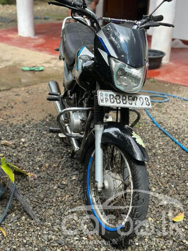 BAJAJ CT100 2014