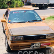 NISSAN TRAD SUNNY 1986