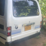 TOYOTA HIACE LH20 1982