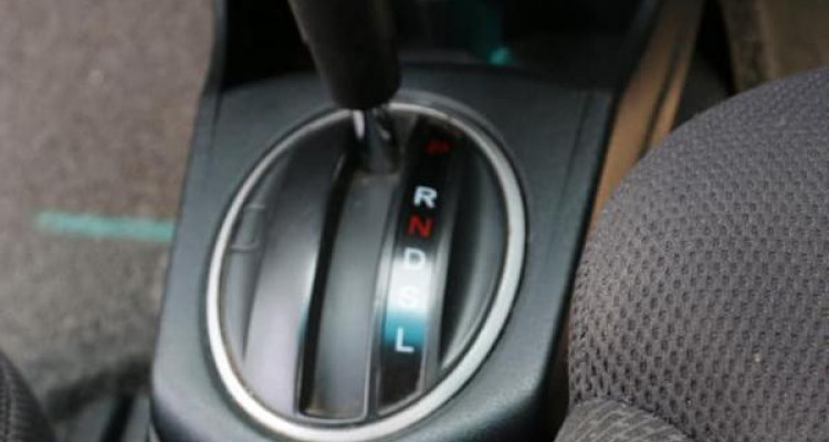 HONDA FIT GP1 2011