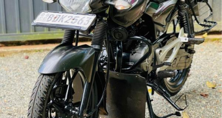 BAJAJ DISCOVER 125 2016