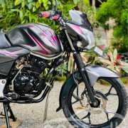 BAJAJ DISCOVER 125 2016