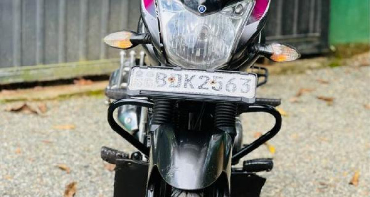 BAJAJ DISCOVER 125 2016