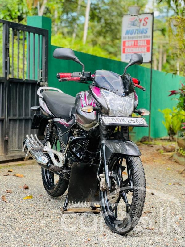 BAJAJ DISCOVER 125 2016