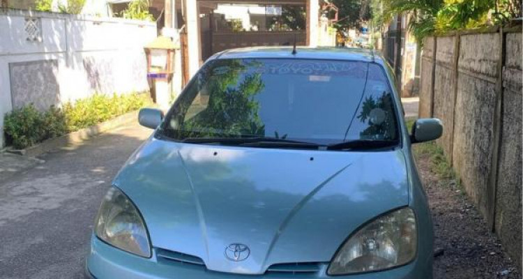 TOYOTA PRIUS 1998