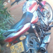 BAJAJ DISCOVER 125 2005
