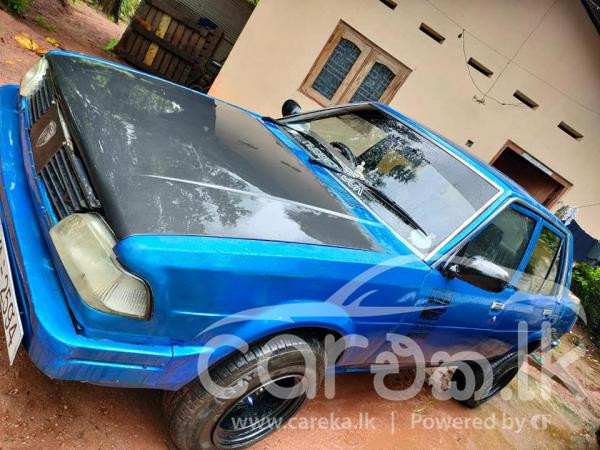 TOYOTA COROLLA 1983