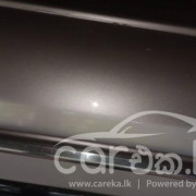 NISSAN CARAVAN 1998