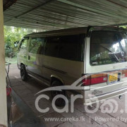 NISSAN CARAVAN 1998