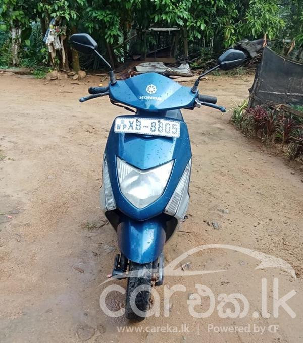 HONDA DIO 2011