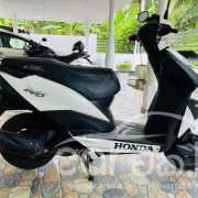 HONDA DIO 2011