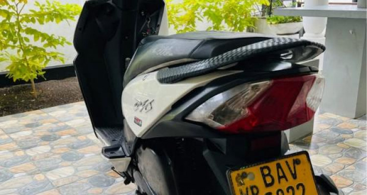 HONDA DIO 2011