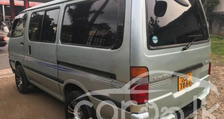 TOYOTA HIACE LH103 1995