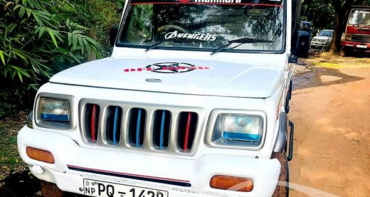 MAHINDRA BOLERO 2011