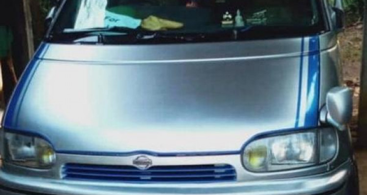 NISSAN SERENA 1994