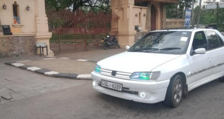 PEUGEOT 306 2002