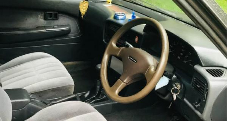 TOYOTA CARINA AT170 1989