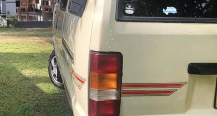 TOYOTA TOWNACE CR26 1985