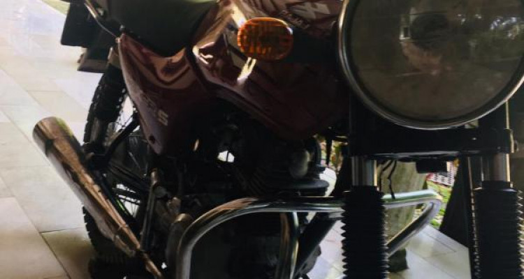 BAJAJ BOXER 2008