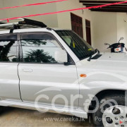 MITSUBISHI PAJERO 2000