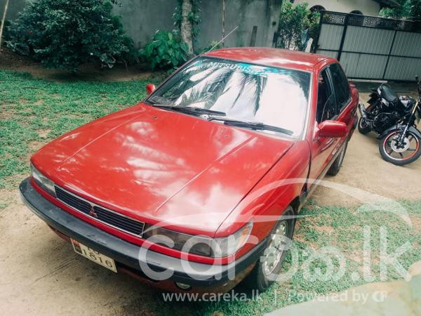 MITSUBISHI LANCER 1989