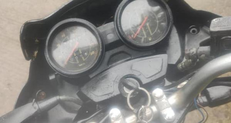 BAJAJ DISCOVER 150 2011