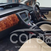 TOYOTA PRIUS 2012