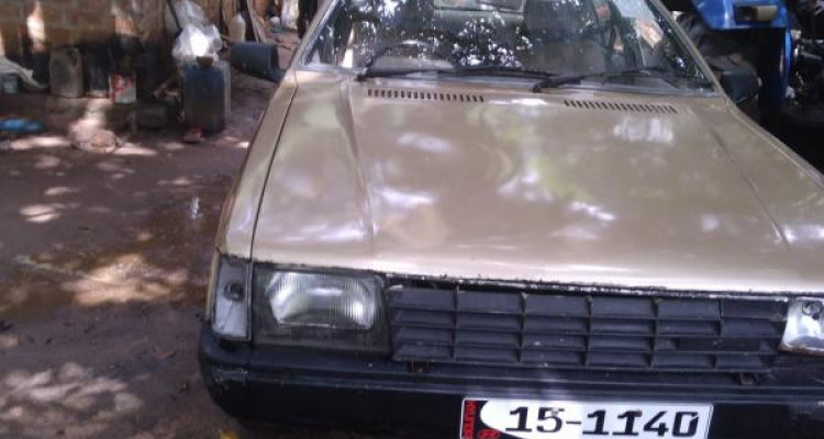 HYUNDAI STELLAR 1987
