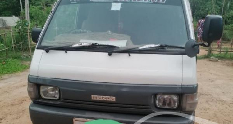 MAZDA BONGO 1992