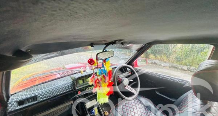 MITSUBISHI LANCER 1984