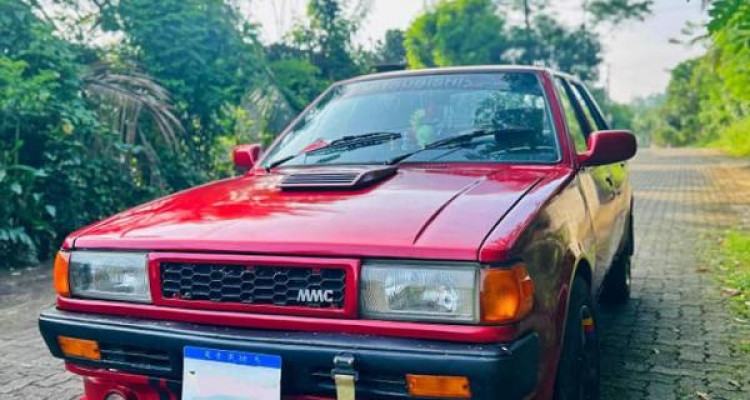 MITSUBISHI LANCER 1984