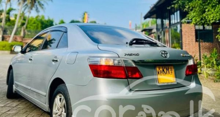 TOYOTA PREMIO 2007