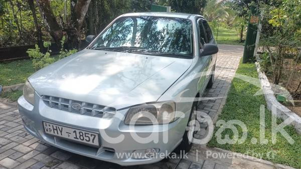 HYUNDAI ACCENT 2000
