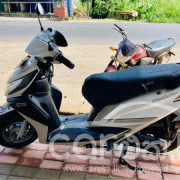 YAMAHA RAY 2014
