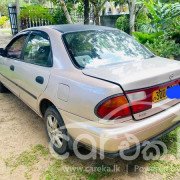 MAZDA FAMILIA 1997